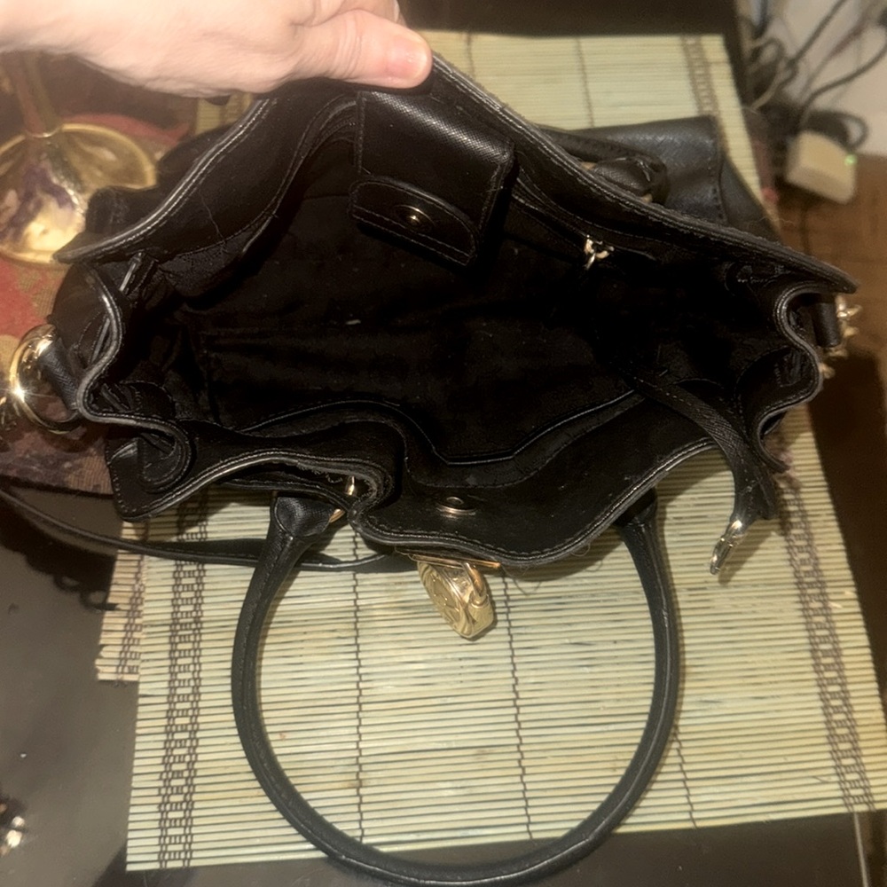 Michael Kors black leather bag - Picture 2 of 6